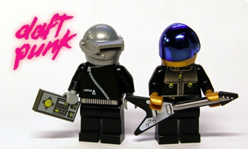 Daft Punk 套装 LEGO 积木方案投票中